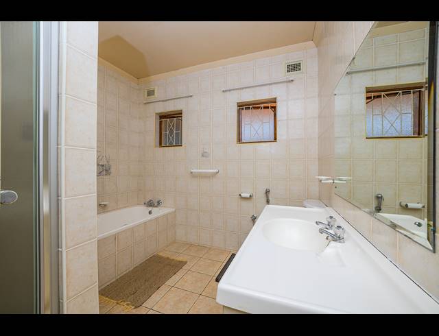 4 BEDROOM HOUSE FOR SALE IN WESTVILLE